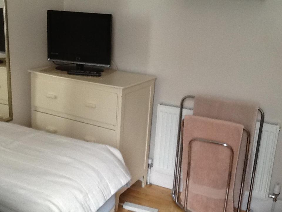 Bed and Breakfast Helena Host Family à Londres Extérieur photo